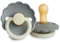 FRIGG Daisy Night Schnuller 2 Packung | Latex Schnuller | BPA-Frei | Hergestellt in Dänemark | Symmetrischer Sauger in Kirschform (French Gray Night/Portobello Night, Größe 2 (6-18 Monate))