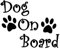EROSPA® Auto-Aufkleber - Dog On Board/Hund an Bord - Car-Sticker Styling - Pfote (Schwarz)