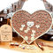 Neamon Hochzeit Gästebuch aus Holz Herzform Alternative Gästebuch Geburtstag Taufe Graduierung Dekoration Holz Puzzle mit 83 Holzherzen 1 Zeichen Stift Set (Rötlichbraun)