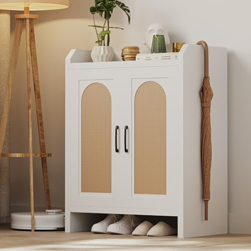 Mericonia Schuhschrank, 5-stöckiger Rattan-Schuhschrankmit 2 Holztüren, Eingangsbereich-Speicher, Stabiler Rattanholz-Schrank mit einstellbaren Regalen, für Wohnzimmer und Flur, Weiß