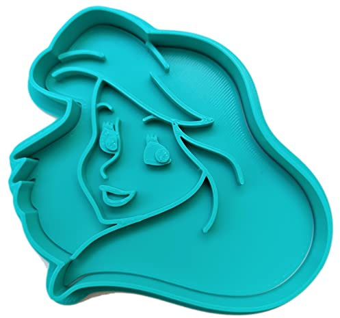 Moule à Biscuits Inspiration Ariel: Kit Emporte-pièce et Tampon Détaillé en 2 Pièces - Découpe et Embosse Parfaits pour Créations Pâtissières Délicieuses