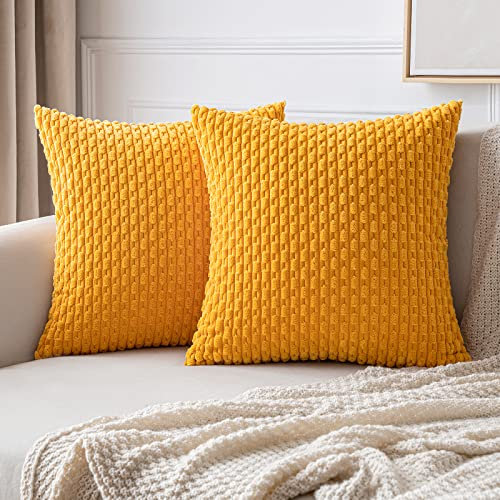 MIULEE Kordsamt Kissenbezug Kissenbezüge Dekorative Kissenhülle Moderne Sofakissen Dekokissen Couchkissen Zierkissen Weicher für Sofa Wohnzimmer Schlafzimmer 2er Set 40x40 cm Dunkelgelb