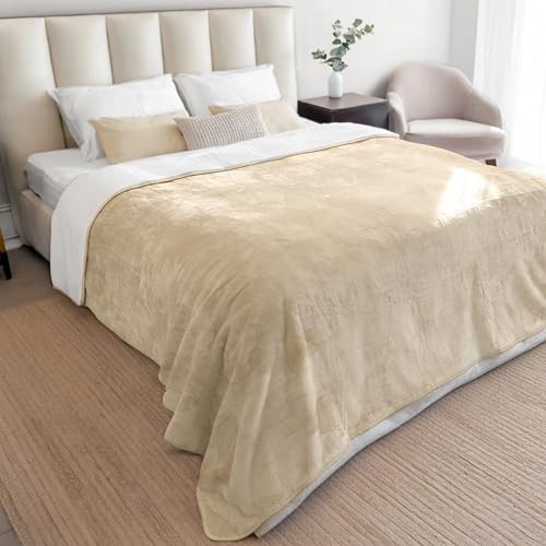 Dreamzie - Plaid Imperméable Chien et Chat - 218x274 cm - Beige | Protection pour Lit, Canapé, Voiture · Polaire Sherpa · Lavable · Couverture Réversible 2 en 1 · Ultra Doux