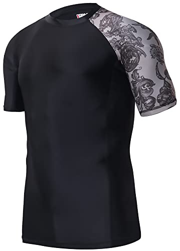 HUGE SPORTS Rashguard Homme Manches Courtes Maillot de Bain T-Shirt Surf Natation Plongée Plage (Sea Forest,M)