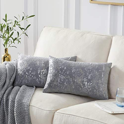 OMMATO Samt Kissenbezug 30x50 cm Silber Gold Kissenbezüge Dekorative Kissenhülle Dekokissen für Sofa Schlafzimmer Wohnzimmer Grau 2 Stück