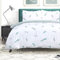 Sleepdown Dragonfly Weiß/Grün Wendebettbezug Quilt Pipe Edge Kissenbezüge Bettwäsche Set Weich Pflegeleicht - Super King (220 cm x 260 cm), 5056242891383