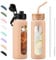 BLUEGO 700ML Bouteille d'eau en Verre et 2 Couvercles Gourde Reutilisable Tasse à Café avec Marqueur de Temps et Protecteur en Silicone Sans BPA pour Enfant et Adultes, Ambre