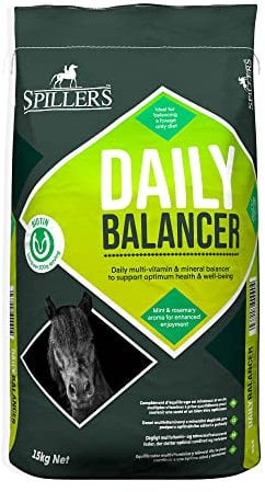 SPILLERS Daily Balancer Horse Feed 15KG, Mint & Rosemary – Contains Vitamins, Minerals and Biotin – Provides Balanced Diet for Horses and Ponies – No Added Iron – Supports Hoof Health