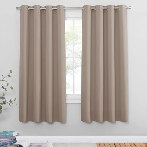 PONY DANCE Cortinas Cortas para Ventanas Curtains Blackout for Living Room, Opacas de Puerta para Salon Dormitorio Cocina Comedor con Ojales 2 Piezas,132x180cm,Taupe Claro