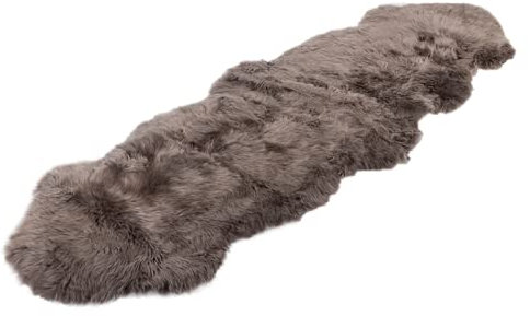 Naturally Sheepskins großer Schaffell Teppich, ca. 180cm x 55cm, Düsteres Lila, echte Schafwolle, ökologischer Herstellung, Bettvorleger, Wohnaccessoire…