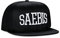 SAEBIS Unisex Classic Snapback Cap Kappe in schwarz oder rot für Herren und Damen - Logo in weiß - individuell Verstellbarer Verschluss - Baseball Mütze (schwarz)