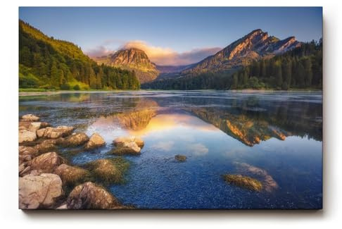 Sinus Art Wandbild 90x60cm Faszinierende Berglandschaft mit ruhigem See und perfekter Spiegelung für harmonische Raumwirkung