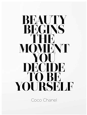 Glasbild - Be Yourself Coco Chanel - Deko Wandbild aus Glas Hochformat, 80x60 cm