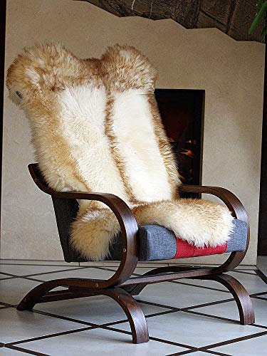 Pioniers Verkauf XXL Echtes Schaffell Lammfell Teppich Naturprodukt pflanzlich gegerbt Ideal als Deko, Sitzfell für das Kinderzimmer, Schlaffzimmer, Wohnzimmer Dachsmuster 110-130 cm (110-119 cm)
