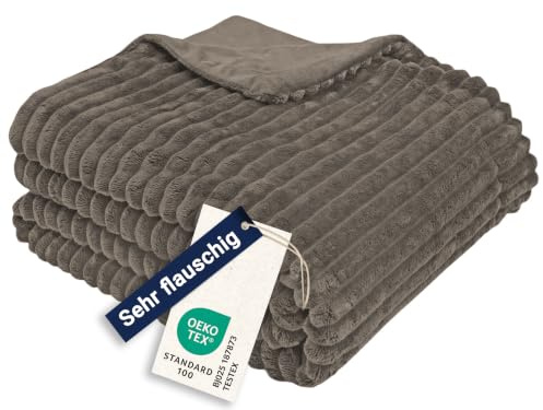 ZOLLNER - 1er Set - Kuscheldecke - Taupe - 150x200 cm - 100% Polyester - super flauschig - 60°C waschbar - Standard 100 by Oeko-TEX® - Hotelqualität
