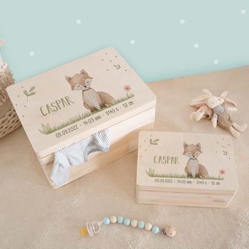 hellomini Personalisierte Erinnerungsbox Baby - Erinnerungskiste mit Namen aus Holz - Geschenk zur Geburt für Mädchen & Jungen - Babygeschenke (Fuchs, L: 40x30x23cm)