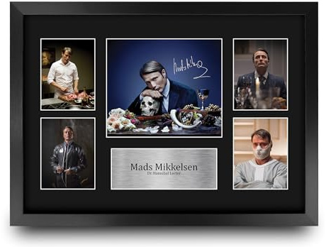 HWC Trading Mads Mikkelsen Hannibal Geschenke Geducktes Signiertes Autogramm Fotodisplay Montagedisplay für Fans von Fernsehshows - A3 Gerahmt