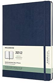 Moleskine - 18-Monats Wochenplaner/Terminplaner, Terminkalender 2021/2022, Wochennotizbuch mit Hardcover und elastischem Verschluss, Format X-Large 19 x 25 cm, Farbe Saphirblau, 208 Seiten