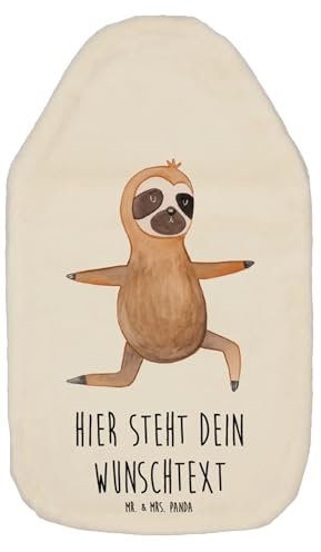 Mr. & Mrs. Panda Personalisierte Wärmflasche Faultier Yoga - Weiß