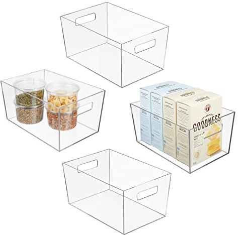 mDesign Aufbewahrungsbox mit Griffen – mittelgroße Kühlschrankbox zur Lebensmittelaufbewahrung – Kiste aus BPA-freiem Kunststoff für den Küchen- oder Kühlschrank – 4er-Set – durchsichtig