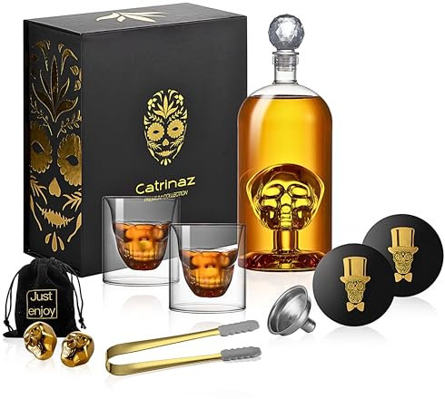 Catrinaz® Luxuriöses Whisky-Set - Schädel Design - Whiskykaraffe - 1 l - inkl. 2 Whiskysteine goldener Schädel - 2 Whiskygläser - 2 Untersetzer - Eisklammern - einzigartiges Geschenk -