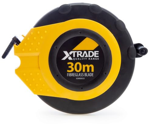 XTrade 30 m / 100 ft Closed‑Case Tape Measure – Metric & Imperial, Double‑Sided PVC‑Fibreglass Blade, Shock‑Absorbent ABS Housing, Ground Spike, Class III Accuracy