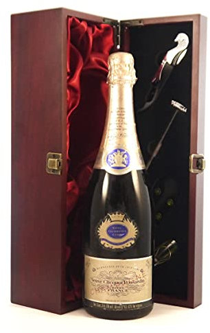vintagewinegifts Royal Celebration Cuvee Champagne 1975 in a silk lined wooden box with four wine accessories, 1 x 750ml