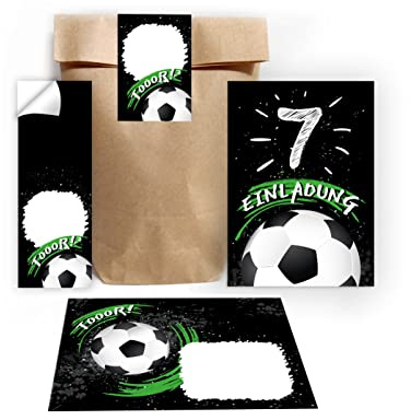 Junapack 12 Einladungskarten zum 7. Kindergeburtstag siebte Geburtstag Jungen Fussball Fußball incl. 12 Umschläge, 12 Tüten/natur, 12 Aufkleber