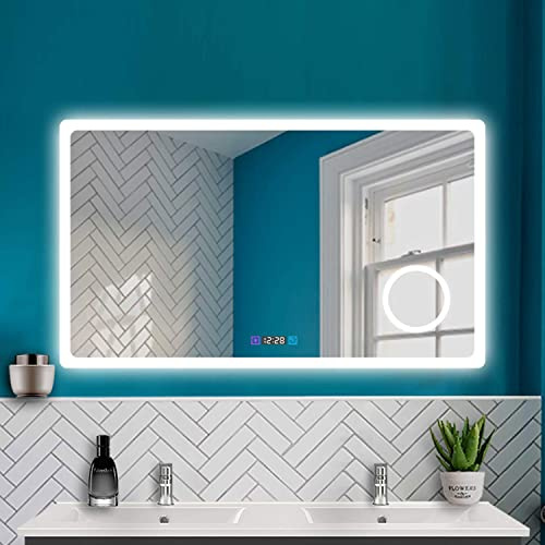 HAPAOSO Badspiegel mit Beleuchtung 120x70cm, Badezimmer LED Spiegel mit Uhr Dimmbar Kaltweiß + Neutralweiß + Warmweiß Beleuchtung + 3X Vergrößerung + Beschlagfrei + Wandspiegel mit Touchschalter