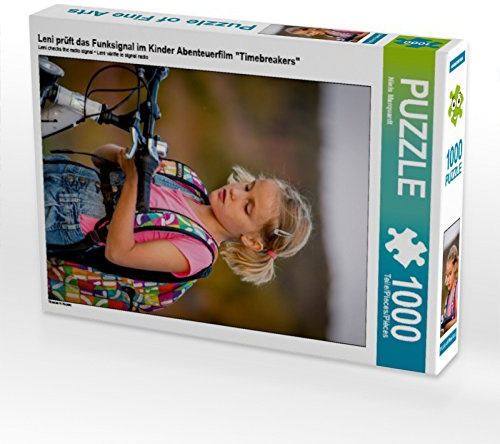 CALVENDO Puzzle Leni prüft das Funksignal im Kinder Abenteuerfilm Timebreakers | 1000 Teile Lege-Größe 48 x 64 cm Foto-Puzzle für glückliche Stunden