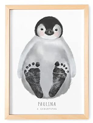 DEL MÀ Unique & Personal Baby Fußabdruck Bild Mit Rahmen Personalisiertes Tier Poster Für Babyzimmer Kinderzimmer (ohne Farbe) (Pinguin, DIN A3 | Fußlänge 9-16cm | Alter 6 Mon. - 4 Jahre)