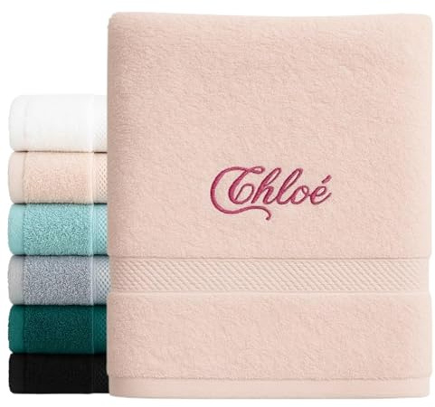 Atelier Fildor Serviette brodée personnalisée – Drap de Bain Rose 70x140 ou 50x100 cm – Broderie prénom ou Texte au Choix – 100% Coton Doux – Idée Cadeau Absorbant (70cm x 140 cm)