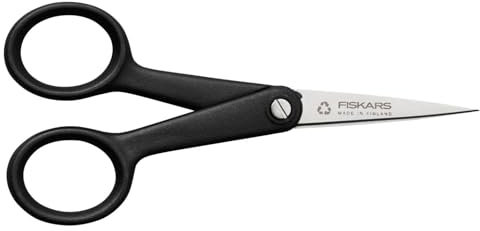 Fiskars ReNew Handarbeitsschere, Länge: 12,4 cm, Recycelter Edelstahl/Recycelter Kunststoff, Functional Form, Schwarz, 1074541