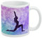 GRAPHICS & MORE High Lunge Crescent Variation Yoga Pose - Taza blanca