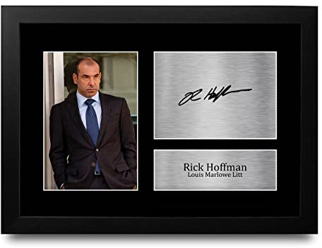 HWC Trading FR A4 Rick Hoffman Suits Geschenke Gedrucktes Signiertes Autogramm Foto für Fans von Fernsehshows - A4 Framed