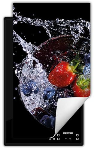 DarHaus Herdabdeckplatte 1 teilig 30x52 cm Küche Herdabdeckung Ceranfeld Herdabdeckplatten Anti Rutsch Matte Aufrollbar, schwarz - wasser Obst
