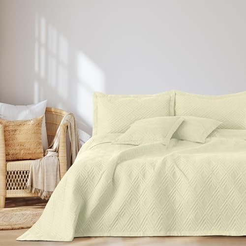 AmeliaHome Tagesdecke 220x240 cm Bettüberwürf zweiseitig Ultrasonic Steppung Polyester Ophelia Creme