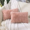 MIULEE Lot de 2 Housse de Coussin de Canapé Fourrure de Luxe Decoration canapé Maison Chambre Lit Super Doux Peluche Taie d'oreiller Décorative 40X60cm 16X24 Pouces,Rose Foncé