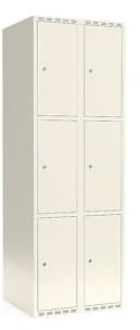kaiserkraft | 3er-Schließfachschrank Fydor | 2 Abteile | Weiß | B 600 mm | Flache Dachform | Zylinderschloss
