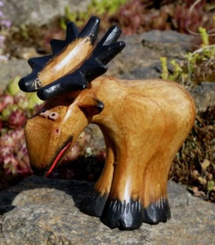 Wogeka Lustiger Elch Holz Ren Tier Figur Dekoration Handarbeit Schnitzerei Geschenk-Idee KTier 01