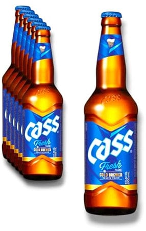 6 x Cass Fresh Bier 0.33l - Das Lagerbier aus Südkorea mit 4,5% Vol.- inklusive Haus der Biere Berlin Bierdeckel
