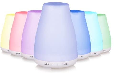 Aroma Diffuser kompakt weiß - Aromadiffuser für ätherische Öle mit LED Licht 3-in-1: Ultraschall Diffusor, Luftbefeuchter und Nachtlicht - 150 ml - aus der Apotheke