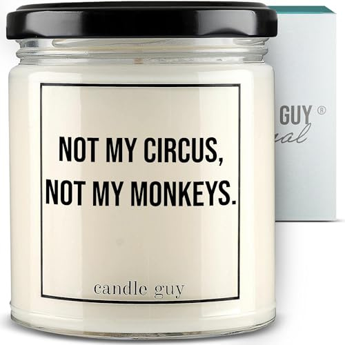 candle guy Duftkerze im Glas [Brennzeit 70h] - Duft-Kerze handgemacht mit Spruch | Freches Geschenk für Frauen, Freundin, Geburtstag | 100% Sojawachs, schöne natürliche Düfte mit ätherischem Öl