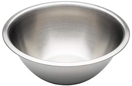 Chef Aid Stainless Steel Mixing Bowl, Food Safe and the Perfect Tool for Food Preparation and Serving Freshly Produced Food, 950 ml capacity and 18.2 cm diameter, Dishwasher, Fridge and Freezer Safe