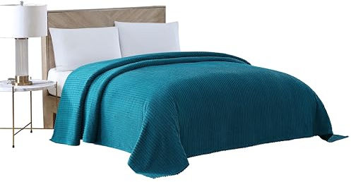 Beatrice Home Fashions Queen Channel Chenille Bedspread, Peacock