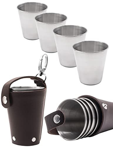 Outdoor Saxx 4x Unzerbrechliche Edelstahl Reise-Becher, Schnaps-Becher, 70 ml, mit Leder-Tasche mit Karabiner