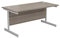 office hippo Strapazierfähiger rechteckiger Büroschreibtisch mit Tragebalken, PC-Tisch für Büro oder Heimbüro, mit integriertem Kabelkanal, weißes Gestell, Top-Platte aus Grauer Eiche, 140 cm x 60 cm