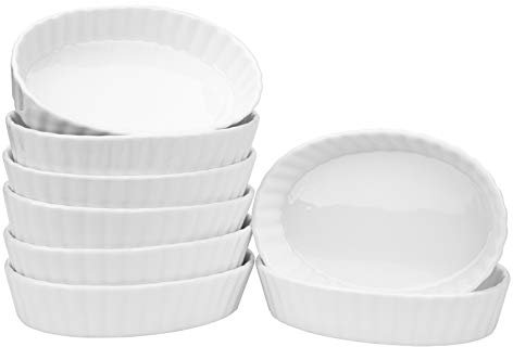 Foraineam Porcelain White Ramekins Set of 8 Pieces, 6 oz Each, 523.4 cm³ Capacity, Oval Shape, Non-Stick, Dishwasher & Microwave Safe