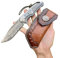 Obespina Couteau Pliant de Poche Damas Framelock Style Japonais Acier Damas 67 Couches VG10 de Poche Damascus lame Tranchante Manche en Titane avec Etui, Pour Collection Cadeau Homme