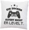 LIEBTASTISCH-Kissen mit Spruch EIN Zocker altert Nicht. Er levelt. - lustig - Geschenke für zocker - Gaming Kissen - Geburtstagsgeschenk - Geschenkideen - Deko Kissen 40x40cm Weiß